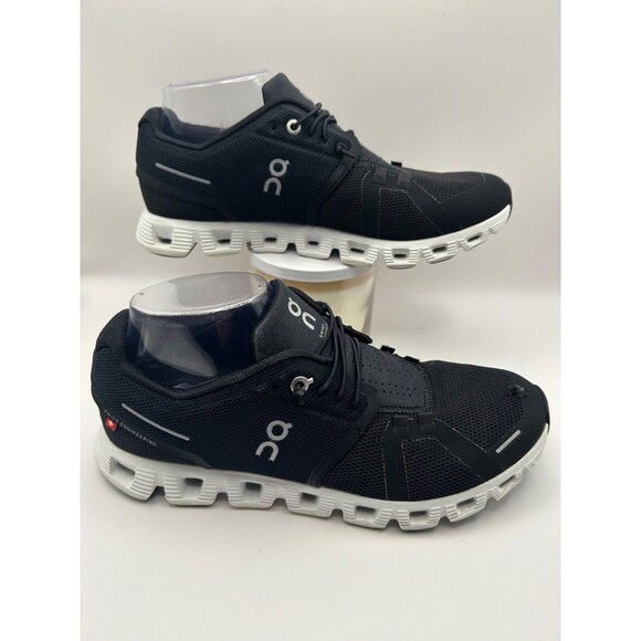 On Cloud 5 Running Shoes Black White Women’s Size 8.5 Elastic Laces - Picture 5 of 8